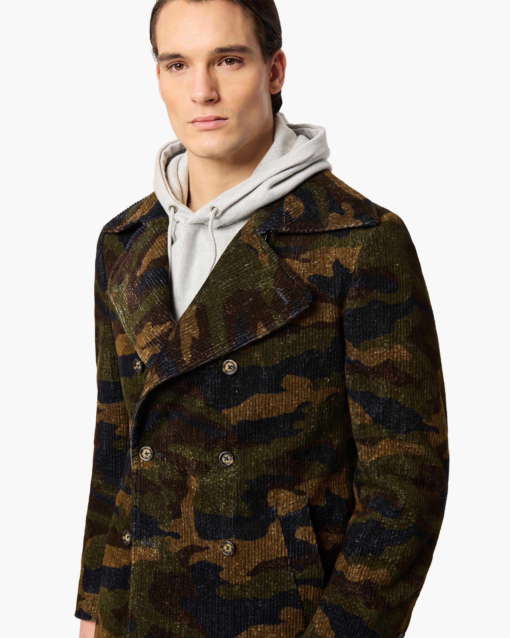 Coats & Jackets